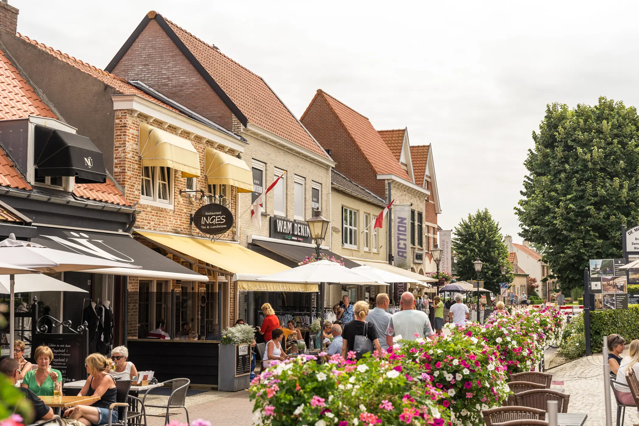 Sluis — 12 km